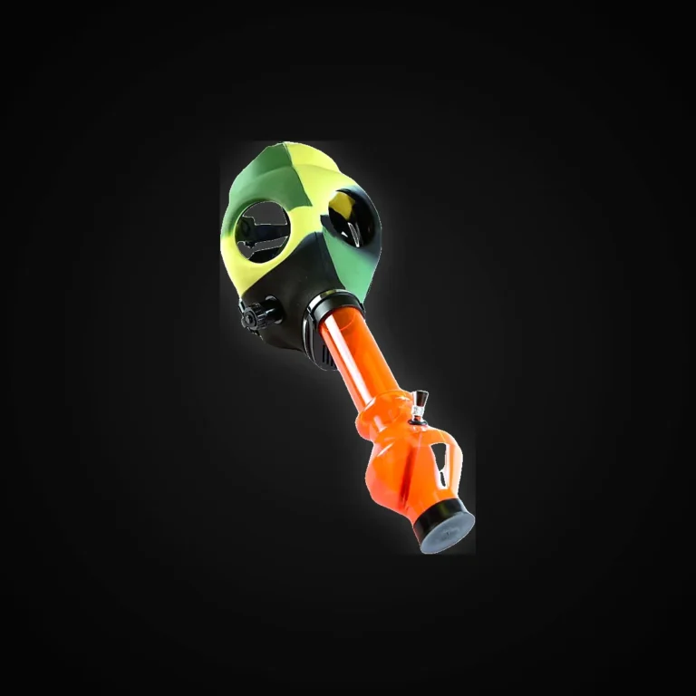 CAMO GAS MASK W/ PIPE-WET