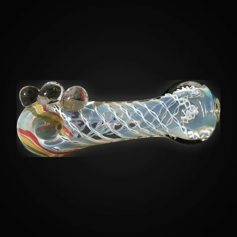 4" Pipe Silver Fume Inside with Rasta Outline
