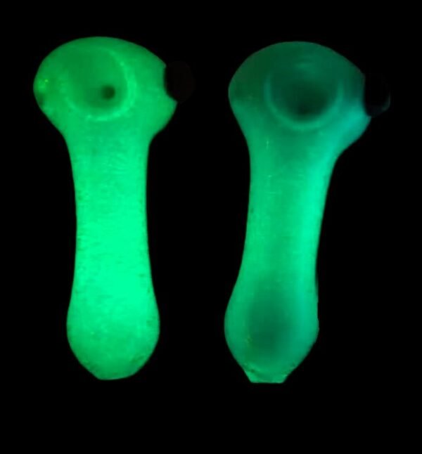 3-inch Glow in the Dark pipe, offering a compact and luminous smoking experience in low-light conditions