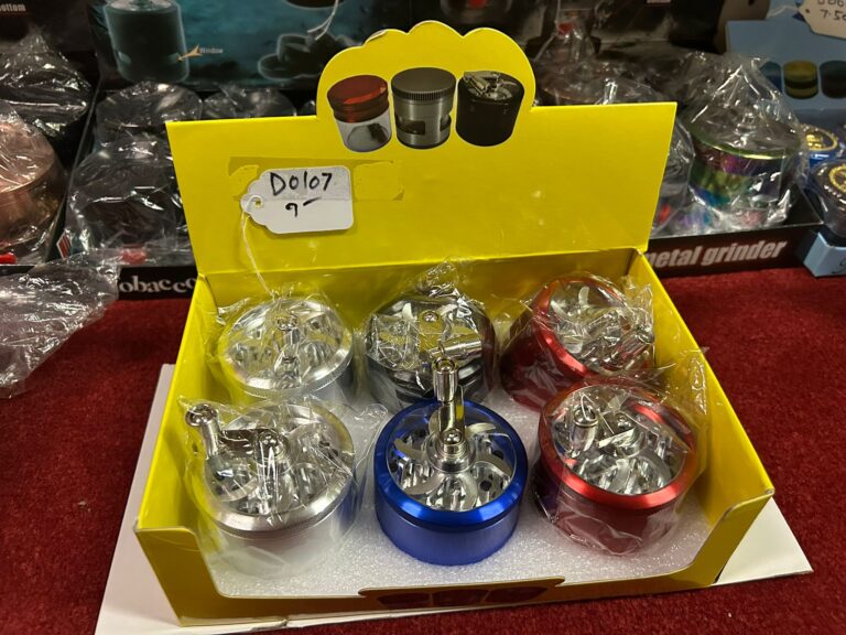 63mm 4-Part Grinder with Crank Handle | 6-Piece Display