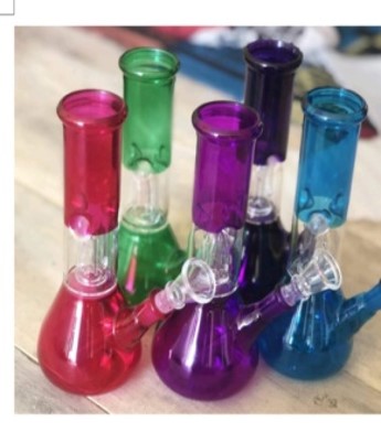 8" Beaker w/ Perk Design