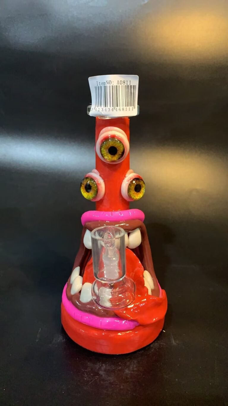 WATER PIPE W/3D RESIN FIGURE 8.5" ASST