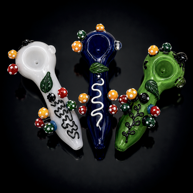 GLASS PIPE FOREST BUG 5" 3 ASST